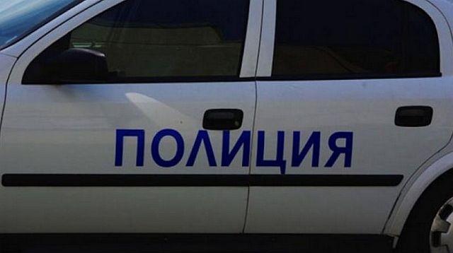 Сериен крадец в Бургас изръсил 892 лева, докато бягал от местопрестъпление