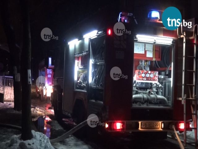 ВИДЕО от пожара, оставил хиляди семейства без ток в Пловдив