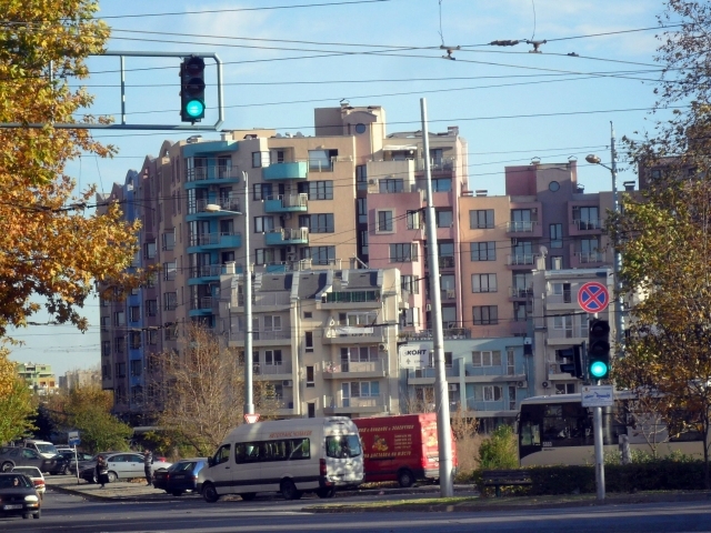 Затварят участък от булевард 