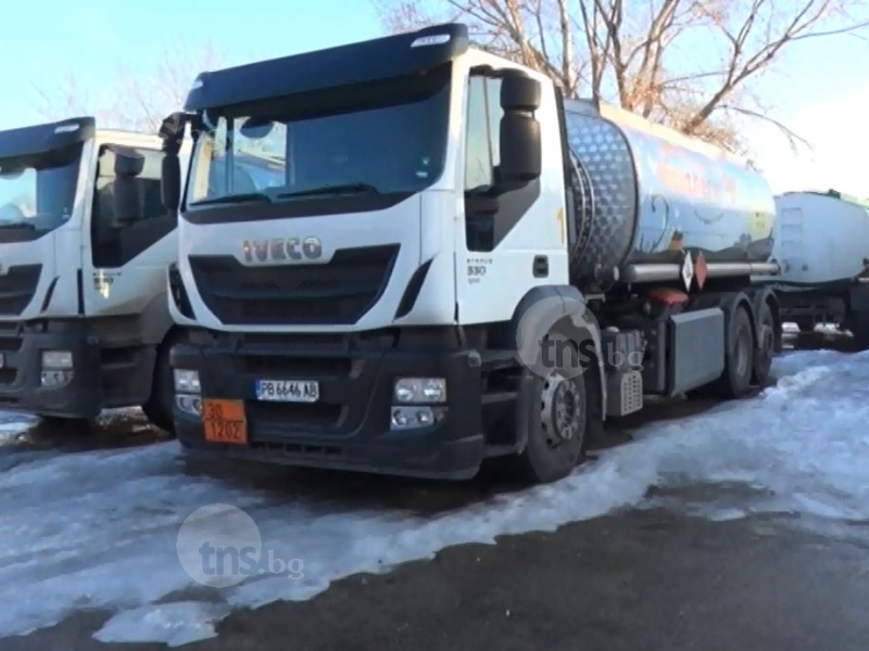 Три бензиностанции в Пловдив продавали евтиния дизел на Тобиев