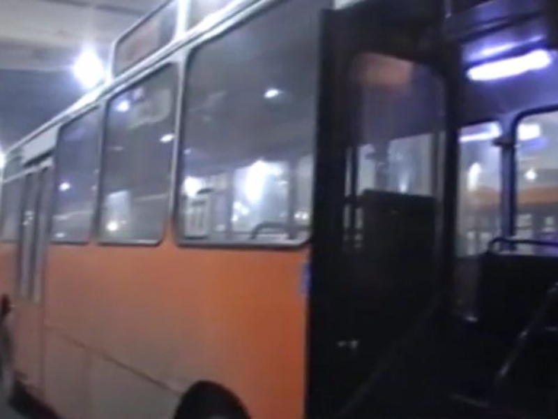 Шофьор от градския транспорт разкрива с ВИДЕО, че автобусите са опасни