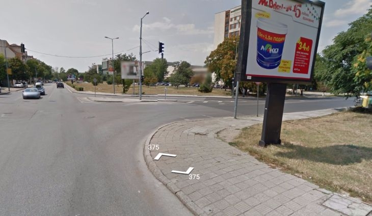 Правят десни завои с остров на невралгични кръстовища в Пловдив