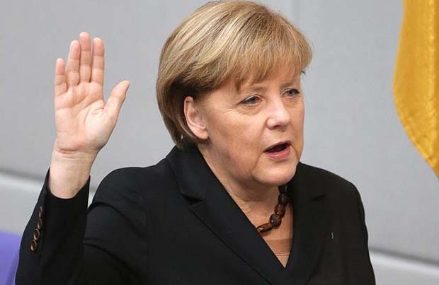 Меркел против да затворим границите на Балканите за бежанци! Подкрепи Турция
