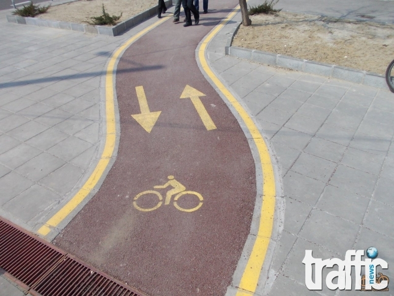 Забраняват движението за колоездачи по пловдивските булеварди, които имат велоалеи?