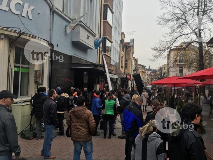 Пловдив стана Боливуд! Малката булка дойде под тепетата СНИМКИ