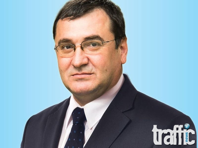 Славчо Атанасов: Недопустимо е транспортни съоръжения за милиони да се сменят като моден аксесоар