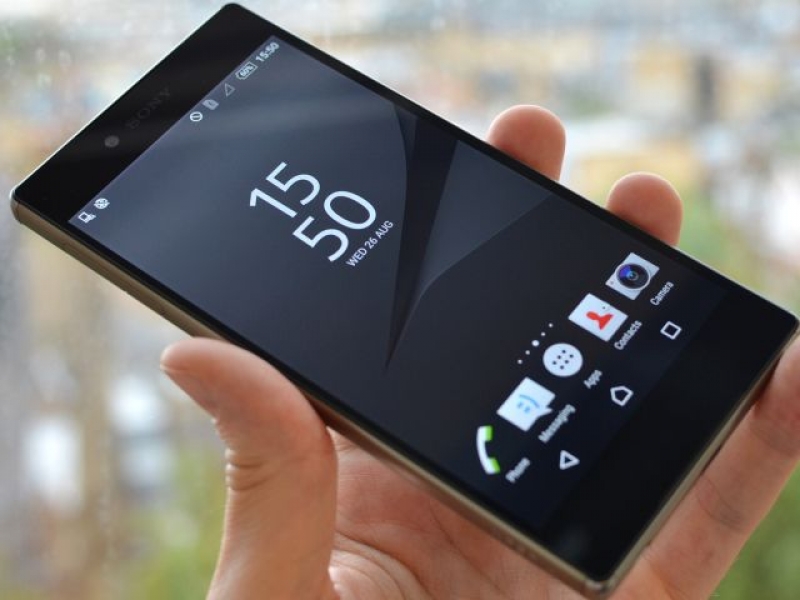 Шефът на Sony: Идва краят на смартфоните