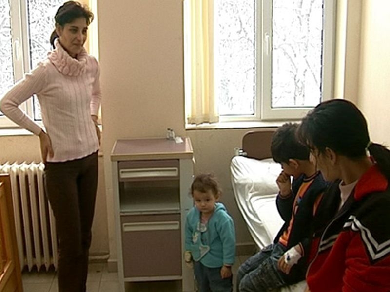 Майките ще остават безплатно с децата си в болницата