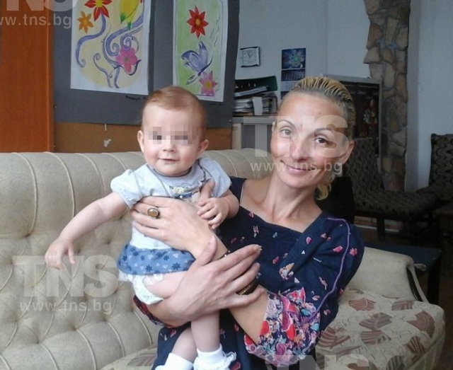 Майката на Владислава я потърсила едва два пъти за 3 месеца! ВИДЕО