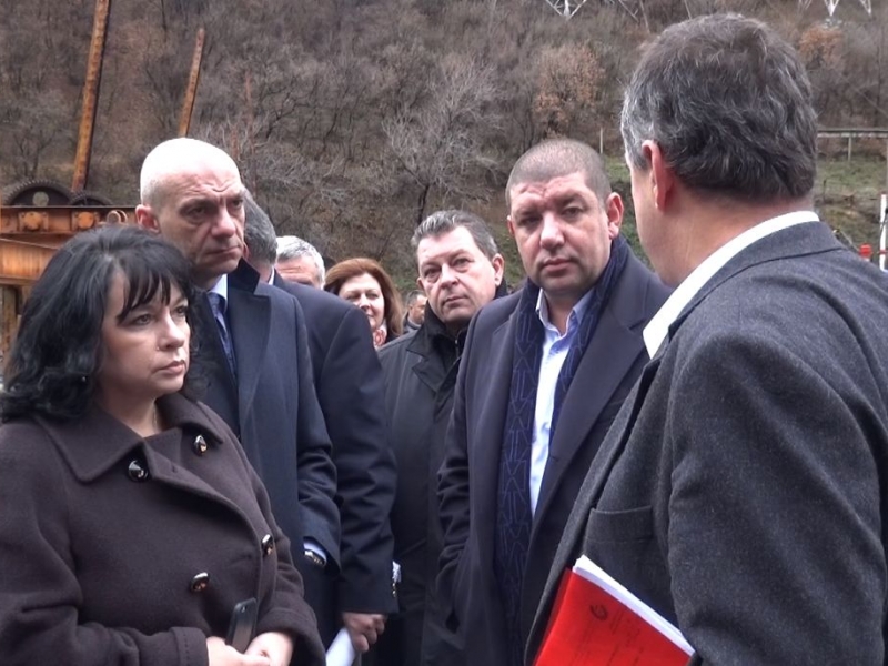 Опасност от екокатастрофа край Кричим и област Пловдив, енергийното министерство мълчи