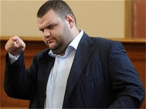 Пеевски: Отказвам се и от Канал 3