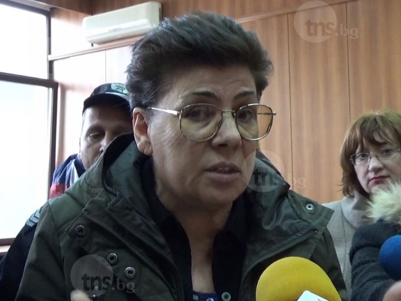 Иванка Ройдова излиза от ареста срещу 7 бона гаранция