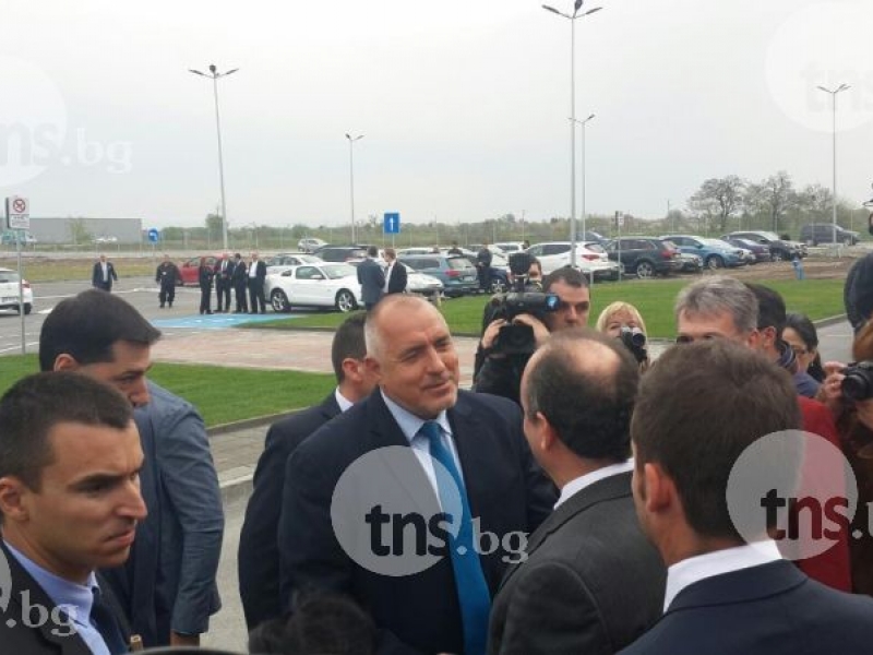 Бойко: Трябваше да преместим Министерския съвет в Пловдив СНИМКИ