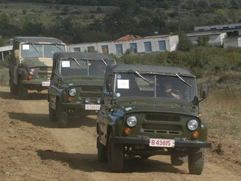 Изпращаме и военна полиция на границата