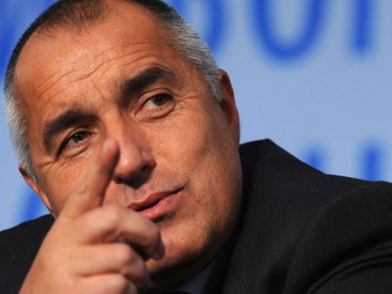 Борисов иска гражданите да сигнализират, но да не арестуват