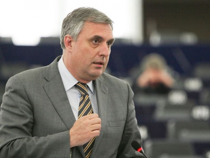 Калфин: Няма да се кандидатирам за президент