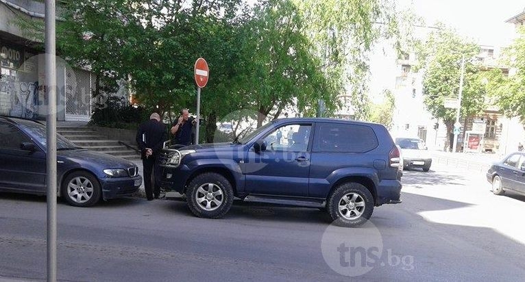 Майки с колички слизат на булевард заради наглец, решил да чукне мохабет пред пловдивския съд СНИМКИ