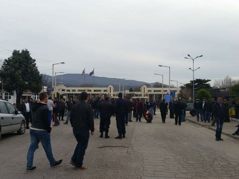 Губим 43 милиона лева и 80 хиляди туристи заради блокадата на границата