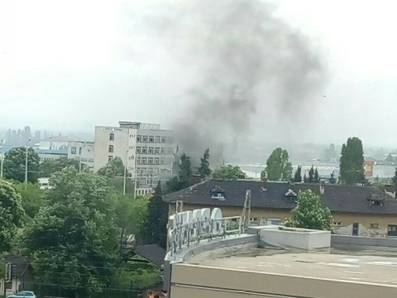 Бус се взриви в Стара Загора СНИМКИ