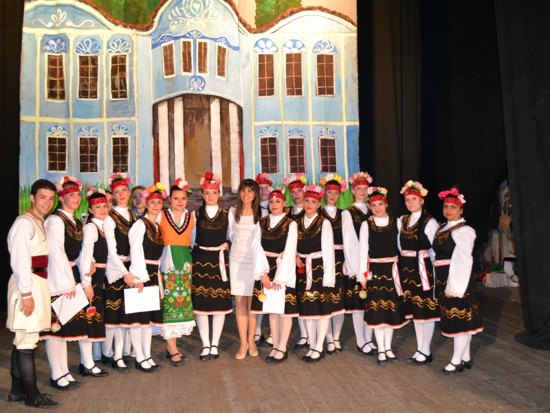 Абитуриенти от Пловдив направиха благотворителен концерт за децата от онкохематологията 