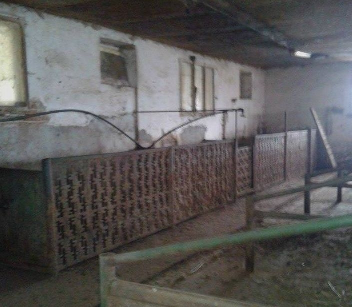 Банда вършее по сайванти в селата! Обират медни съдове