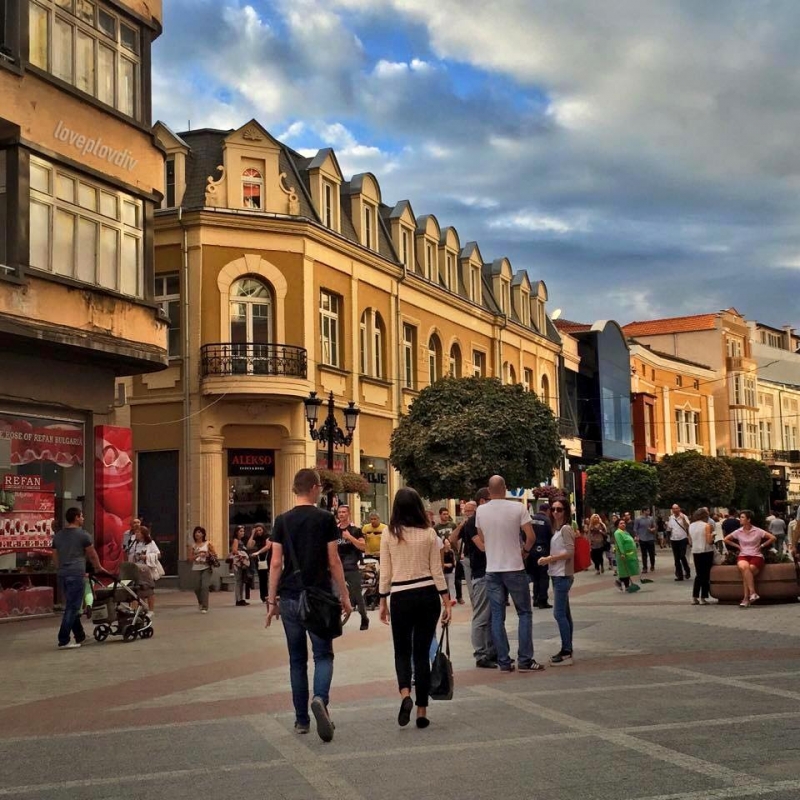 Пловдив расте, останалите градове се смаляват