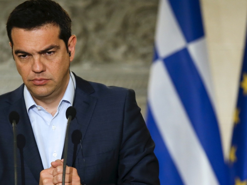 Гърция се кани да ни цака с данък 