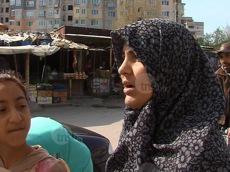 Кметове: В Пловдив няма бурки дори в Столипиново! Само туристи носят ВИДЕО