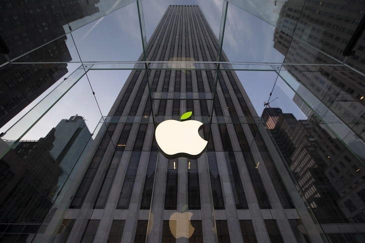 Абсурд: Епъл остана без изключителни права за марката iPhone