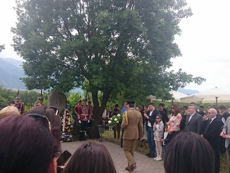 Родолюбци почетоха Гергьовден на българското военно гробище в Македония