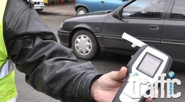 Рекордно пиян шофьор спипаха край Костенец