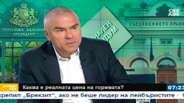 Партньори на Марешки със заплахи, но ще играе за 