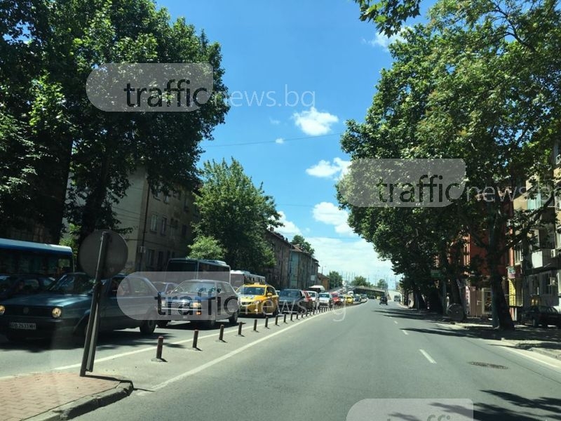 Зверско задръстване на Сточна гара СНИМКИ
