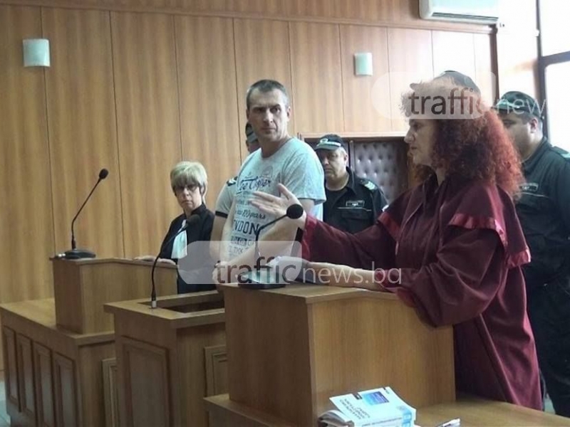 Полицаят Караджов учил сина си как се убиват хора- стрелба в корема и контролен изстрел 