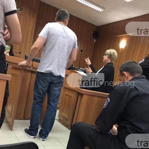 Полицаят Караджов остава в ареста с обвинение за двойно убийство