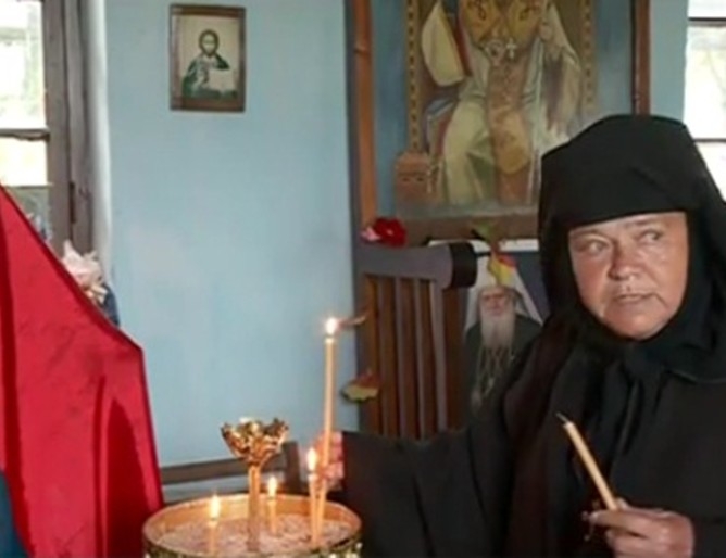 Монахиня издържа сама манастир със 130 лeва
