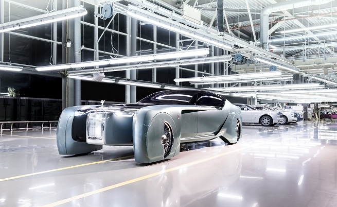 Rolls-Royce влиза в бъдещето с платформата VISION NEXT 100