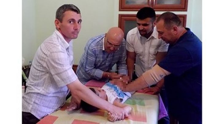 Турция плаща сюнета на наши мюсюлманчета