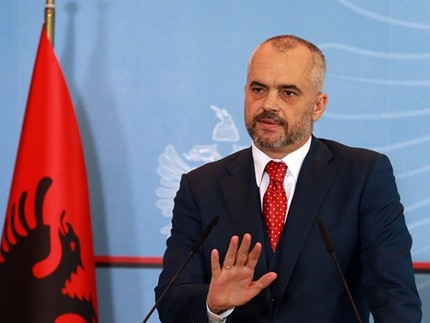 Албанският премиер е кацнал на летището в Истанбул по време на атентата