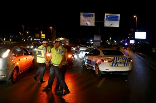 Външно предупреждава: Има висок риск от още атентати в Турция