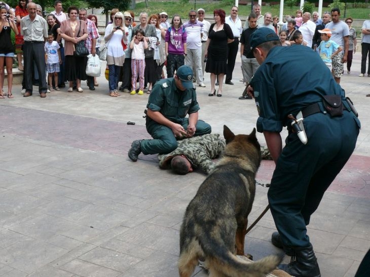 Ден на отворените врати във всички полицейски управления в Смолянско