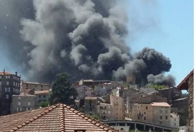 Експлозии в болница във Франция! Евакуират района