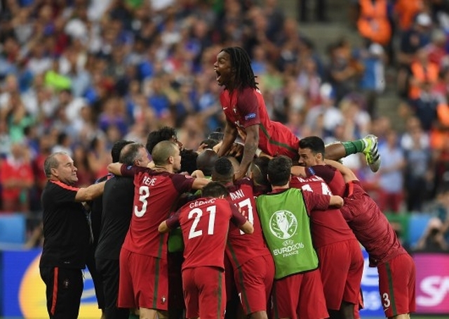 Португалия спечели Евро 2016! Победи Франция с 1:0 и то без Роналдо