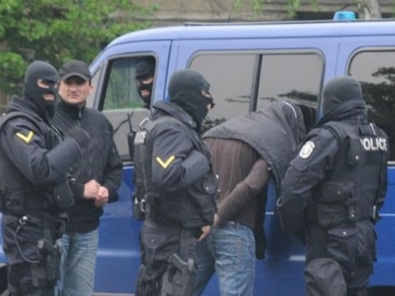 160 са мигрантите задържани след спецакцията на МВР