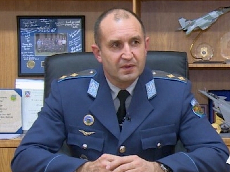 Ген. Румен Радев: Ще говоря след като бъда освободен от военна служба