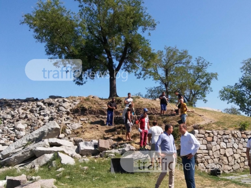 Археолози дирят съкровища и древна крепост на Небет тепе СНИМКИ