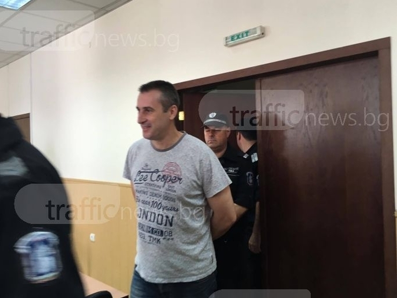Заподозреният полицай от Пловдив за двойното убийство иска на свобода! 