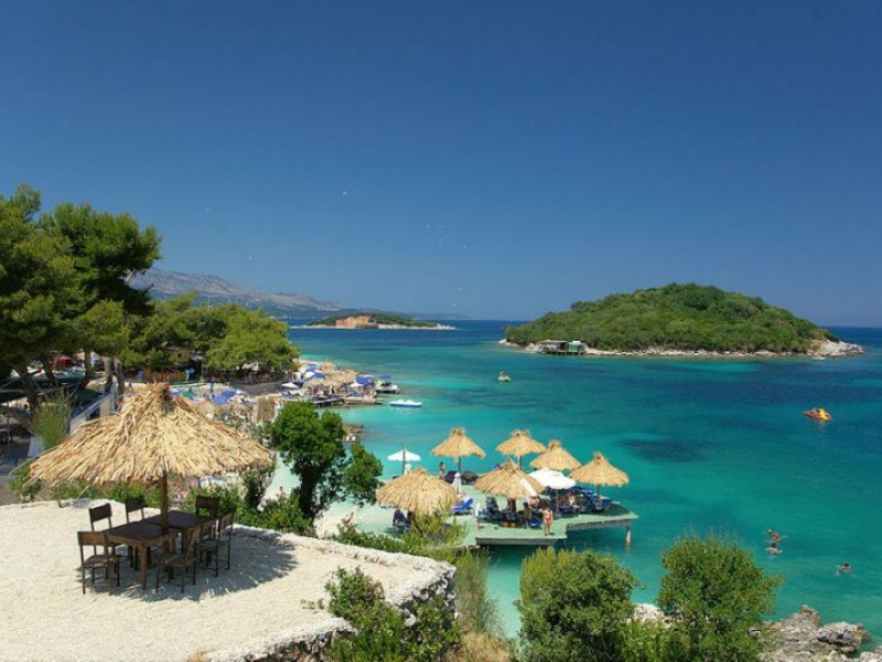 Финансови полицаи погват българските туристи по гръцките курорти 