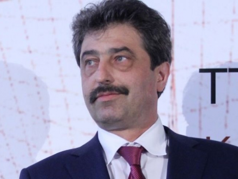 Предявиха обвинения на Цветан Василев за източването на КТБ