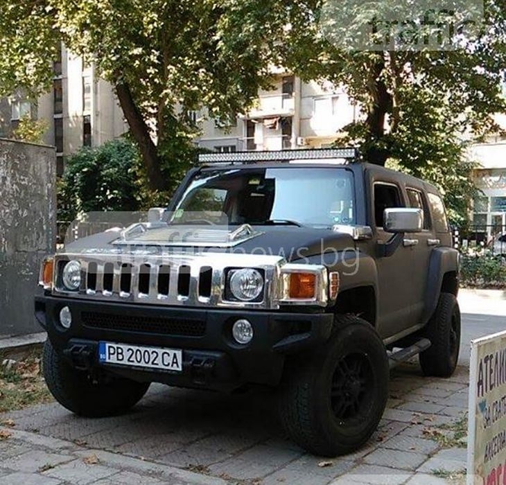 Издирват Хамър, изчезнал от паркинг! Вероятно колата е в Пловдив СНИМКИ